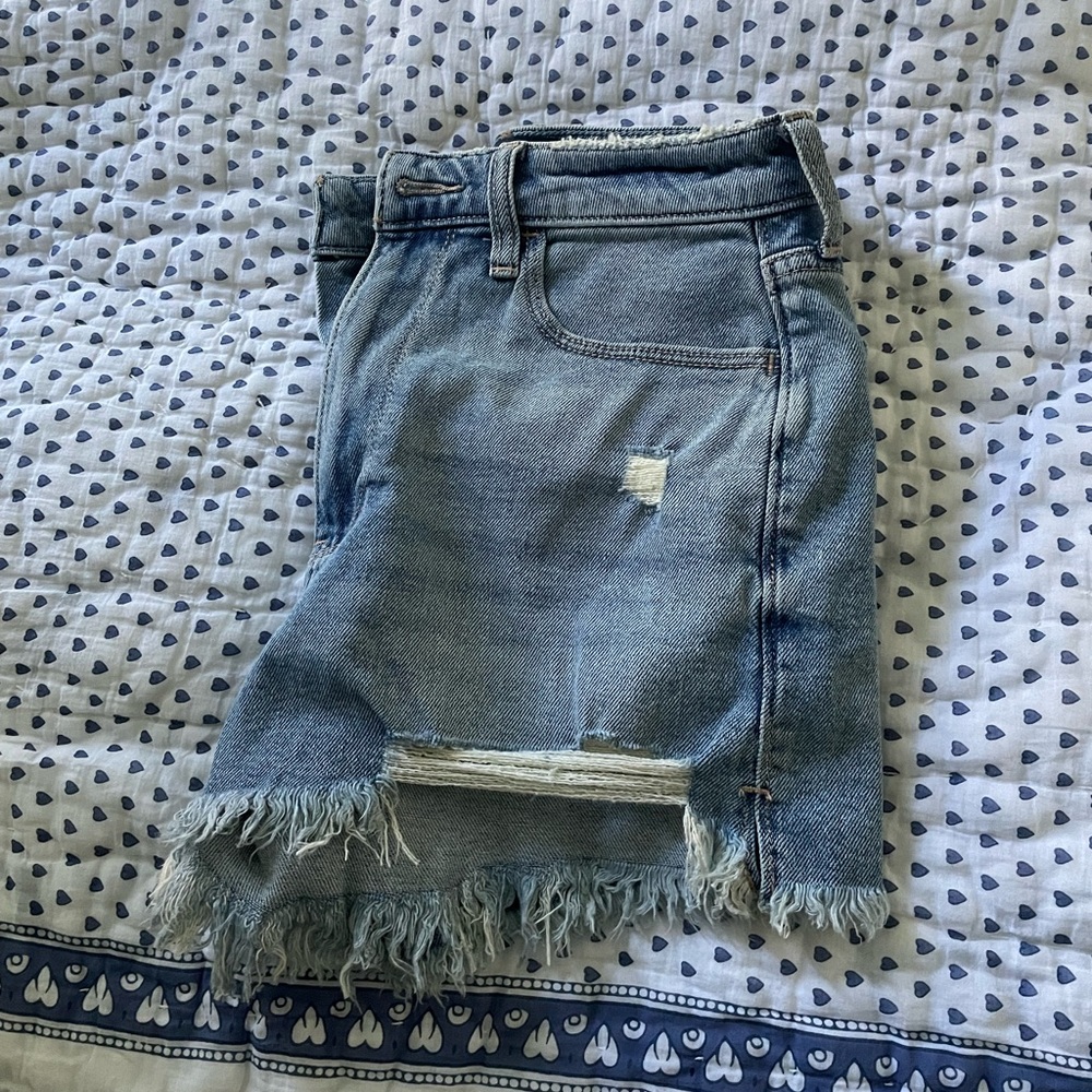 Hollister jean shorts